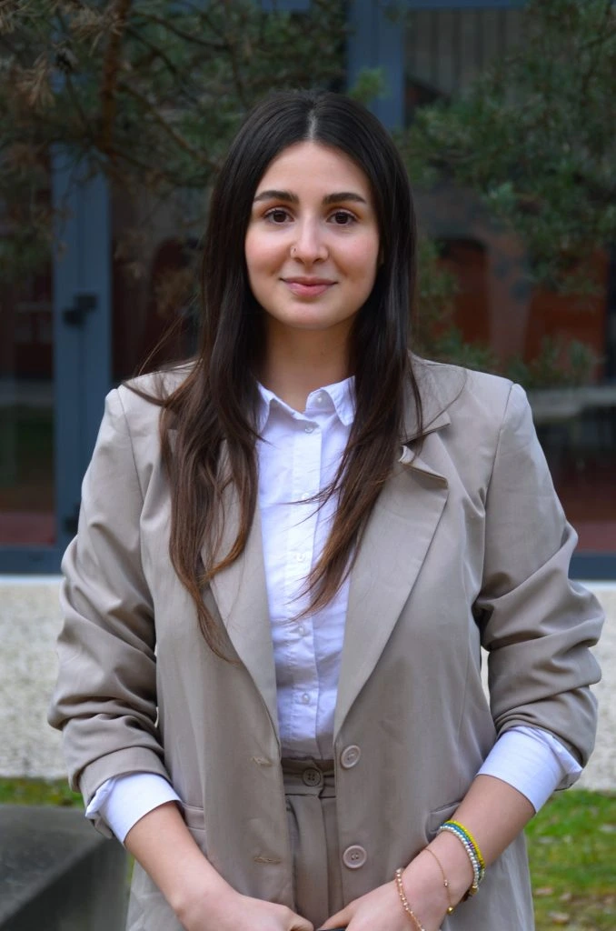 Photo de l'étudiante Soundous Zadi qui témoigne