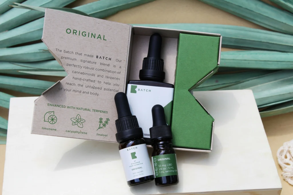 Photo de BATCH by Wisconsin Hemp Scientific sur Unsplash
